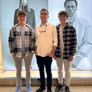 Meet your Posher, Julia